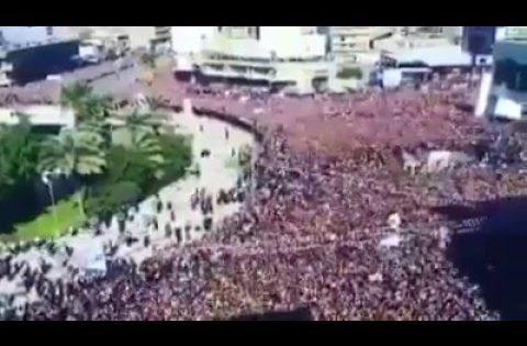 اخوان سنة وشيعة مظاهرات اليوم بغداد – ساحة التحرير