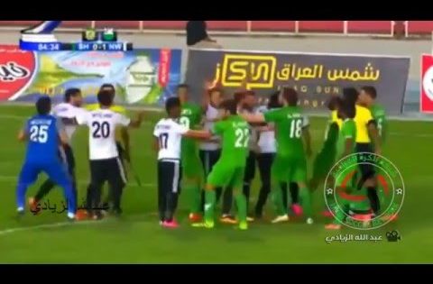 نور صبري يمنع الاشتباك مع لاعبين الشرطة