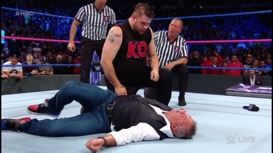 WWE Wal3ooha 05/10/2017 – كيفين أوينز يعتدي على شين مكمان