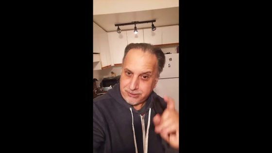 الفنان عادل عباس – وزير التربية العراقي