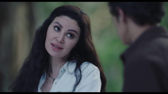 هند قررت إنها تفاجأ إياد بس صدمها برد فعله #إلا_أنا