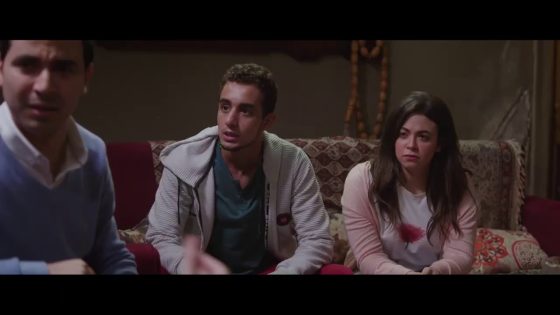 قوت سابت ولادها يختاروا الفقر معاها ..أو الفلوس مع جابر طاحون #قوت_القلوب2