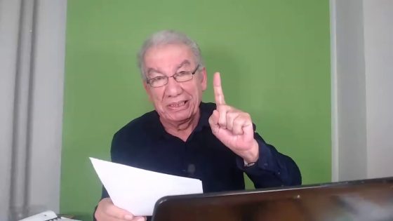 هاشم العقابي – تغريدة مقتدى الصدر