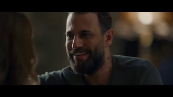 حازم متمسك بسوزي رغم إنها عرضت عليه يسبها.. ومصطفى مش عاوز يخسر أبوه#خيط_حرير