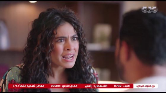 ضربة معلم | “اطلعي فوق بدل ما أجيبك من شعرك”.. هاتموت من الضحك على خناقة جابر وليلى في شهر العسل