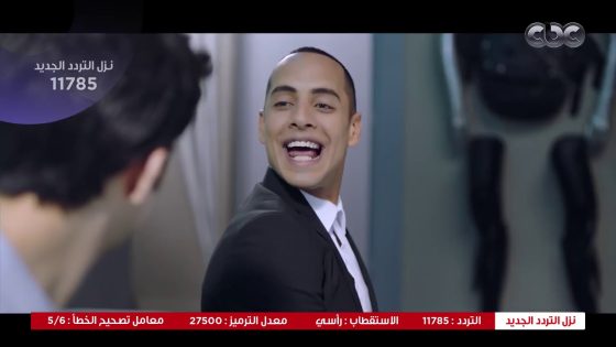 في بيتنا روبوت | “أنا بكسبك بالصومال”.. هاتموت من الضحك على جو وهو بيخسر من لذيذ في البلاي ستيشن ????