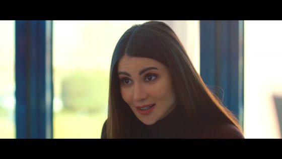 شوف اللي حصل بين غزل والخديوي في أول مكالمة بينهم بعد أما رجعت #اللي_مالوش_كبير