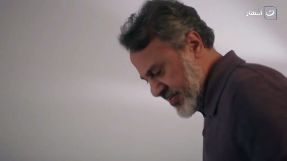 ولاد ناس | شوقي مش مصدق ان الشنطة بتاعت ابنه بس مش لدرجة انه يضرب ابنه بالشكل ده ????