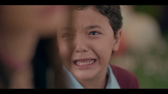 مشادة كلامية بين سارة وهدى والضحية كانت تامر #ورا_كل_باب