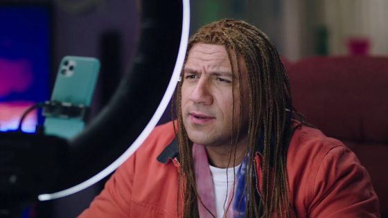 جوني قرر يعمل لايف بس على طريقته هو “كلام مهم عن السوشيال ميديا” #الكبير_أوي7