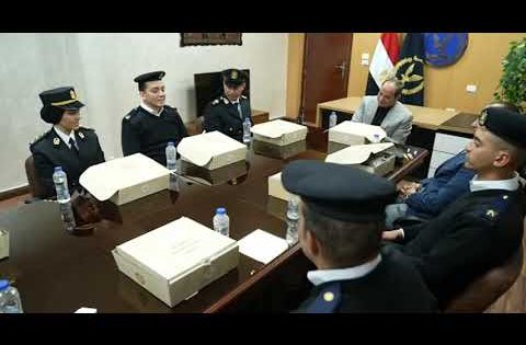 ضابط شرطة حقوق الإنسان بقسم مدينة نصر أول توجه الشكر للرئيس السيسي خلال زيارته للقسم