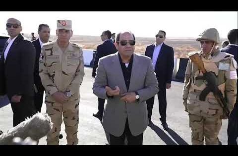 الرئيس السيسي لمقاتلي قوات شرق القناة: “اوعى تضيع وقت غير في إنك تبني جسمك وعقلك وماتخافش من أي حد”