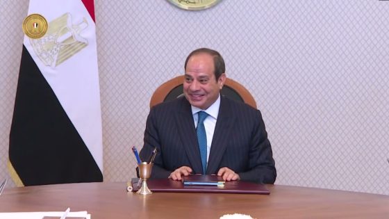 الرئيس عبد الفتاح السيسي يجتمع برئيس مجلس الوزراء وعدد من الوزراء والمسؤولين