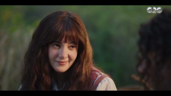 “إنتي إزاي كده؟ إنتي كلك مفاجآت”.. موكوس بيمثل كل واحد بينبهر بالكراش في كل حاجة بيعملها