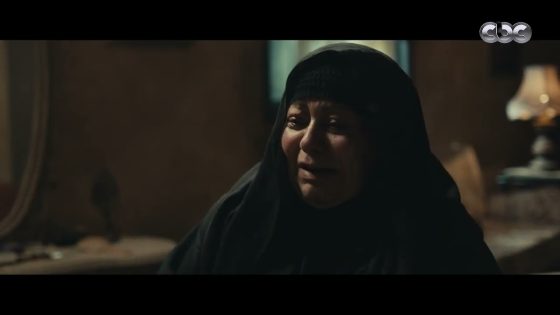 مسلسل عملة نادرة | “أنا اللي قتلت بلال”.. لحظة اعتراف مسعود لأمه بقتل أخوه بلال عشان الأرض
