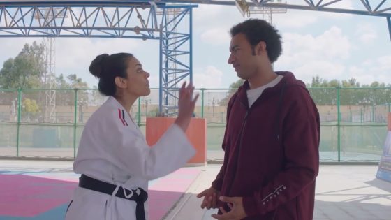 ما أنا فعلا بطل! شوف عمر عمل ايه لما حد كلم حبيبته ???? #عمر_ودياب