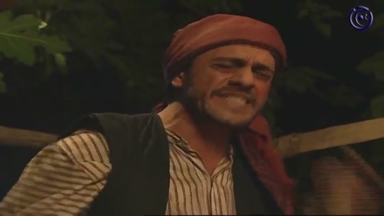 اقوى حكايا ليالي الصالحية : مين الجاسوس يلي زرعه المخرز بزريبة المعلم عمر