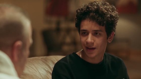 ياسين كان بيعرض نفسه للخطر ????..وكل دا عشان لعبة على الموبايل #إجازة_مفتوحة