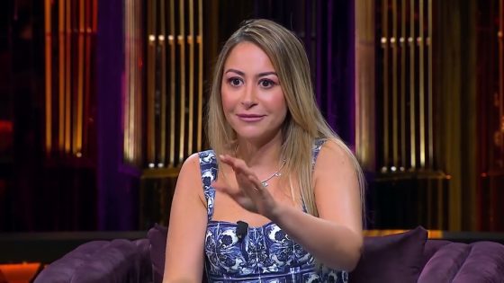 منة شلبي بتحكي عن الساحر الأسطورة محمود عبد العزيز وقد إيه ساعدها شخصيا وفنيا ???? #سهرانين