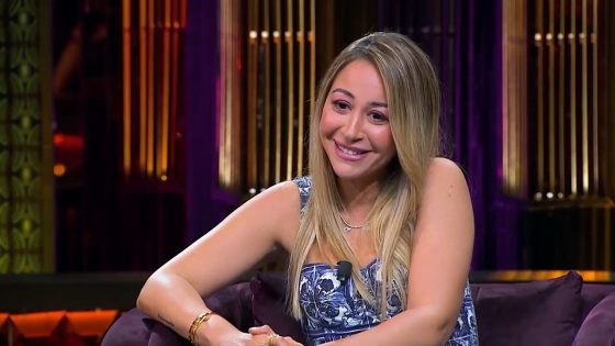 منة شلبي: أنا قريبتي الإعلامية أحلام شلبي .. طب وكابتن مدحت شلبي؟ للأسف مش تبعنا ???? #سهرانين