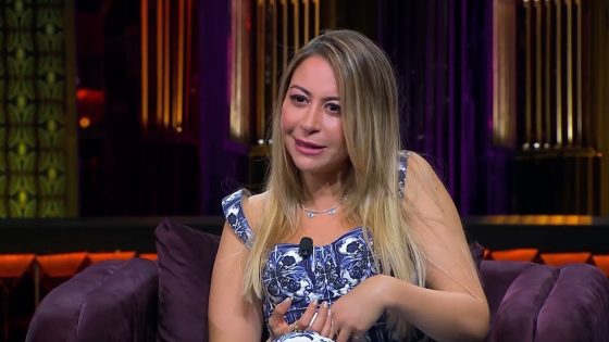 الدكتورة منة شلبي.. شوف هتقول إيه عن خبراتها في علاج أصحابها #سهرانين