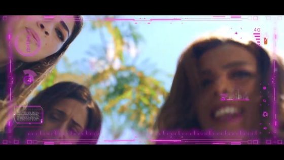 “سارة زبالة”???? زومبا خبطتها عربية وقعدت تخرف ????#في_بيتنا_روبوت