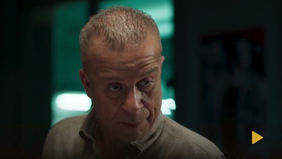 شريف قرر ياخد حق اخته من عبد الرحيم???? وأماني بتحاول تساعد سميح رغم عصبيته عليها #إجازة_مفتوحة