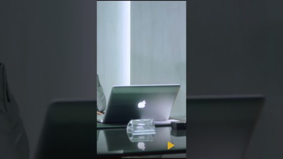 شوف إزاي تتعامل مع هرمونات الستات???????? #shorts #في_بيتنا_روبوت