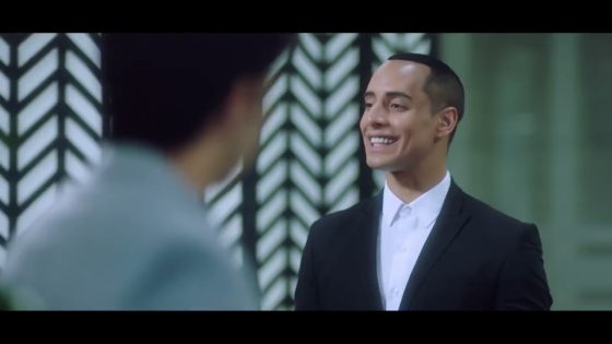 هبعتلك صور وانا مش لابسة خالص????????.. لذيذ بيتشقط ???? #في_بيتنا_روبوت