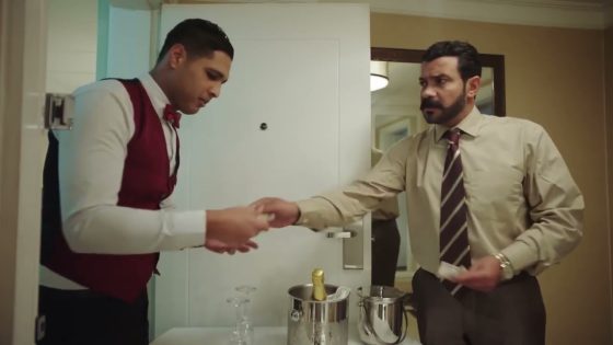 “هو الواد سابك من شوية”????.. شوف ليلى عملت إيه في جابر أول ما شافته قاعد بالكلسون #ضربة_معلم