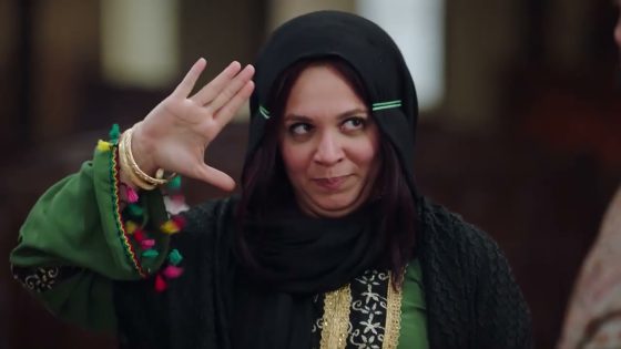 مربوحة مش مصدقة أنها مسافرة مصر.. شوف حضرت إيه للسفر #الكبير_أوي_ج7