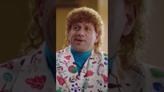 حزلقوم بيكشف اسم جوارديولا الحقيقي اللي في البطاقة???? #الكبير_أوي_ج7 #shorts