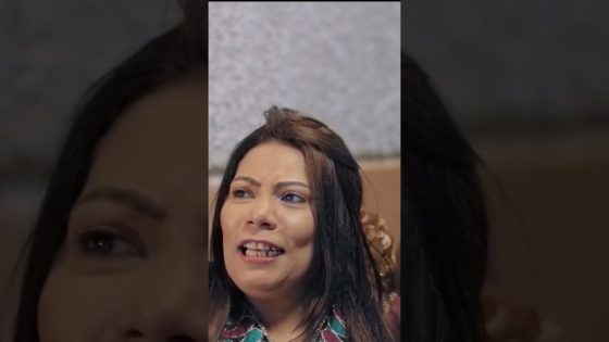 هنا تاني إزاي ما ده باب شقتي وأنا ساكن هنا! ???? #ربع_رومي #shorts