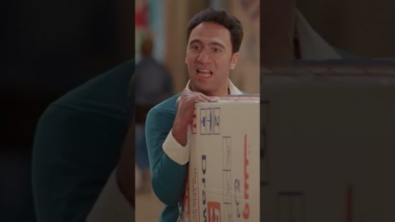 جارك الحشري لما يشوفك اشتريت حاجة جديدة????#ربع_رومي #shorts