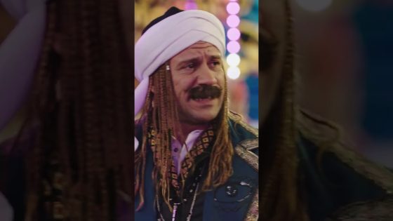 مفيش سوبر هيرو عنده شنب زي ده.. باتمان حضر فرح حفني والكبيرة???? #الكبير_أوي_ج7 #shorts