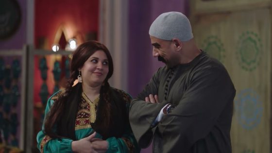 “طريقة عمل الخبيزة تحت الترابيزة” ???????? #الكبير_أوي_ج6