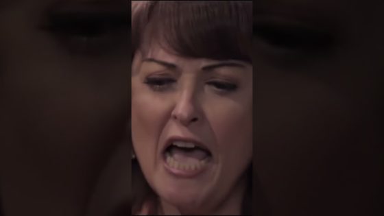 نعمت شافت اللي حصل بين طلبة ومشيرة #مسيو_رمضان_مبروك_أبو_العلمين #shorts