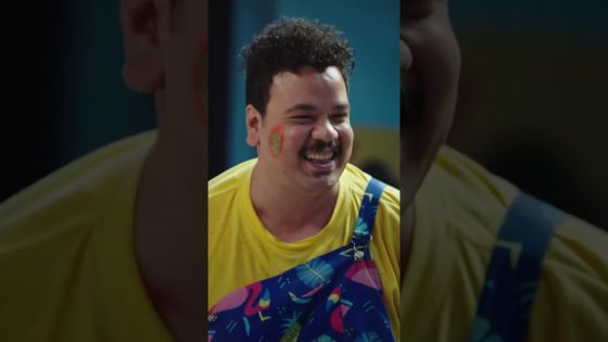 الكبير لبس العترة بيضة في الجول🤣 #الكبير_أوي8 #shorts