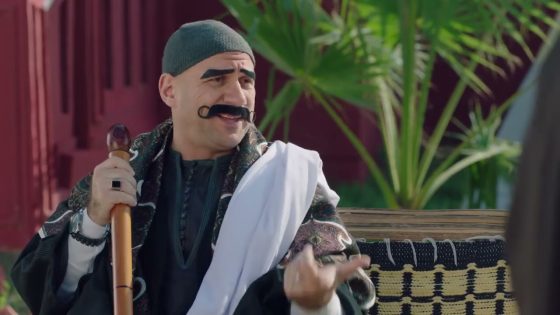 ده شكله بنغالي.. بدله بطشت غسيل.. أشرف عايز يشغل ابنه مع الكبير😂 #الكبير_أوي8