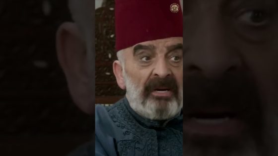 حتى يستر عليه لازم يبوس اجره 😱 #غولدن_لاين #العربجي