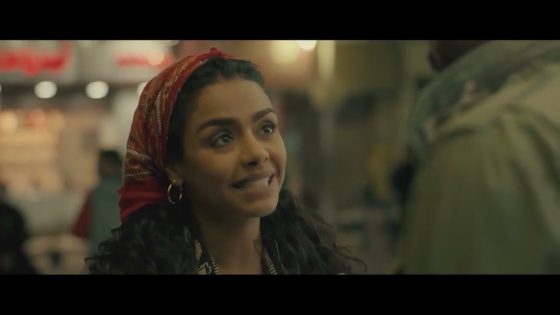 هي إيدك اللي بتطبطب عليا دي يا نوجة حنينة ولا هتيجي يوم وتنهش لحمي؟ #هوجان