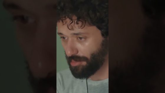 أنا كل أما أسئلك على حاجه تحكيلي قصة ليالي الحلمية😂 #هوجان #shorts