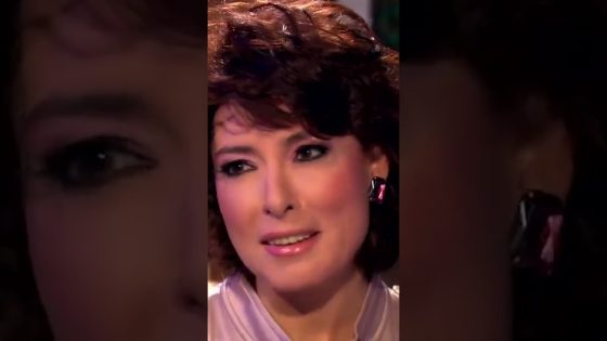 لما تتعرف على واحدة بتحب السياسة😂😂#فرقة_ناجي_عطا_الله #shorts