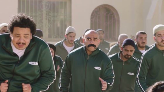 “لعبة الحبار” العروسة اللي هتلمحه هتمرجحه 😂🤣#الكبير_أوي_ج6