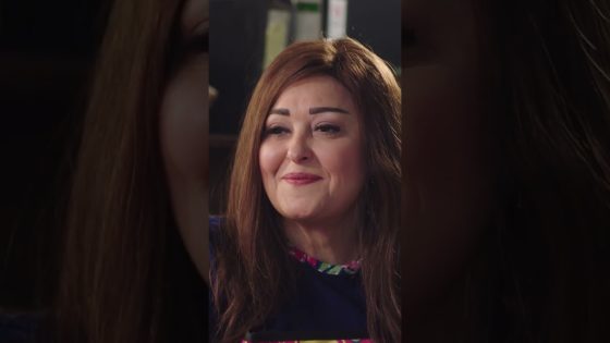 المعنى الحرفي لـ “ليه بشوف الكل شكلك”😂❤️ #عمر_ودياب #shorts