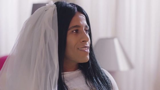 أنتي لازم اللي يشتغل في وشك يكون صنايعي .. أنتي عايزة خرطوش🙊 #عمر_ودياب