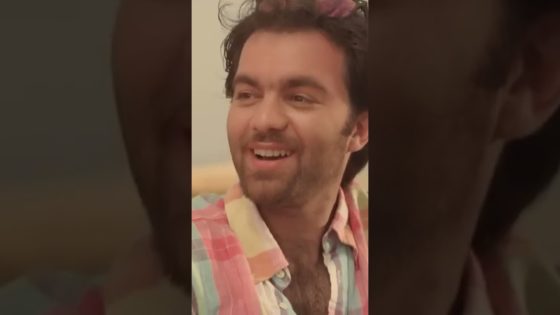 محمود هيتجنن من حكاوي أبوه عن أخواته 😂#العراف #shorts