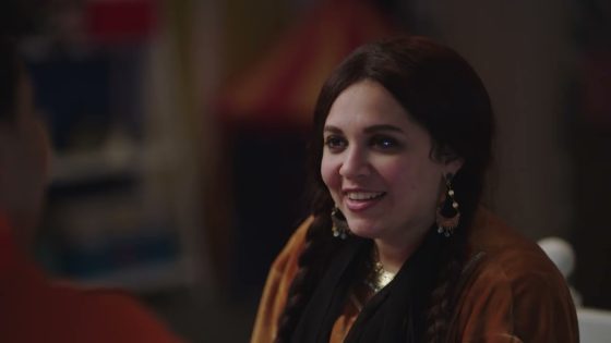 شوف مربوحة وهي بتنصح العترة😂😂 ضحك السنين 😂🤣#الكبير_أوي_ج6