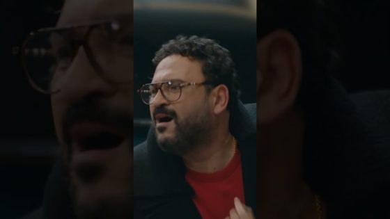 تسكر وتنزل تمشي في الشوارع بالبيجامة😂 #مكتوب_عليا #shorts