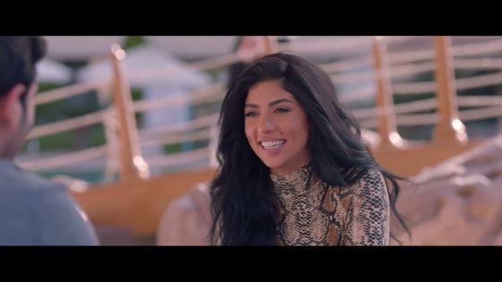 تصرفات هدير غريبة اوي 😳 شوف بتعمل ايه 🤔#ونحب_تاني_ليه